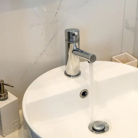 Apartment Hh Summer Logaras